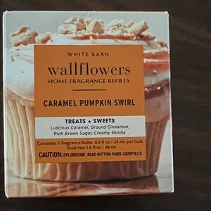 NWT White Barn Caramel Pumpkin Swirl Fragrance Refills